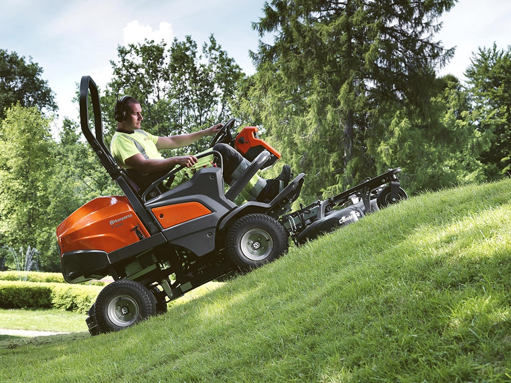 Husqvarna P520 Ride-On Mower